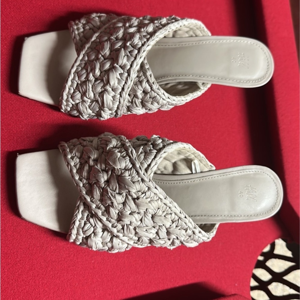 Hm grey braided heels